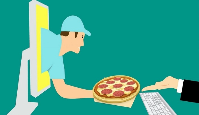 «Φωτιά» στο delivery φαγητού βάζει η Skroutz