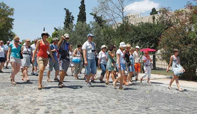 Οι Γερμανοί ετοιμάζουν ήδη βαλίτσες για του χρόνου -ελκυστικά πακέτα για Ρόδο, Κω