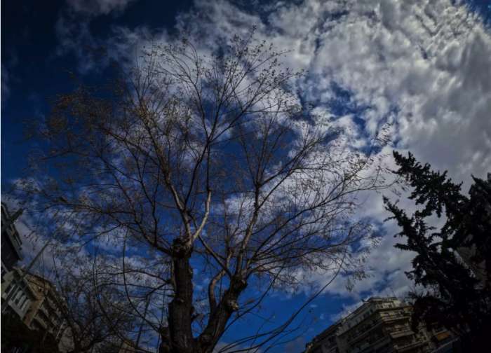 Καιρός σήμερα: Τοπικές βροχές σε Θράκη και κεντρική Μακεδονία