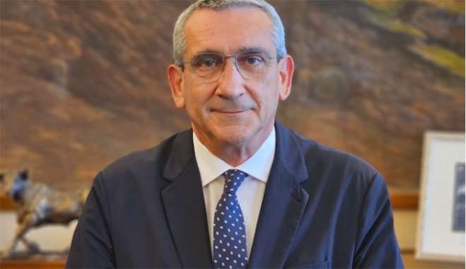 Γ. Χατζημάρκος: Καλά Χριστούγεννα, με υγεία, γαλήνη και φως Προχωρούμε μπροστά, χωρίς να χάνουμε τις αξίες που μας ορίζουν
