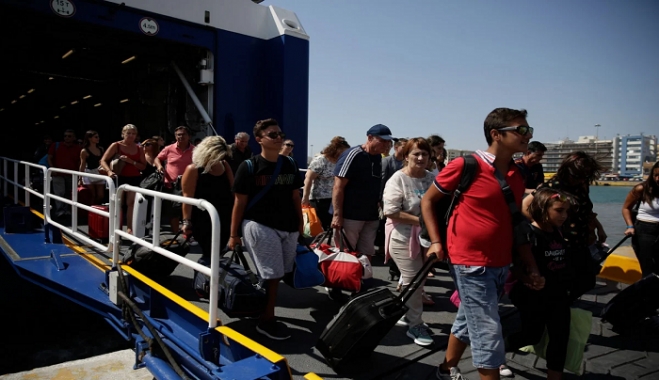Επεκτείνεται το Τουρισμός για όλους και το 2021, παράταση και στα voucher