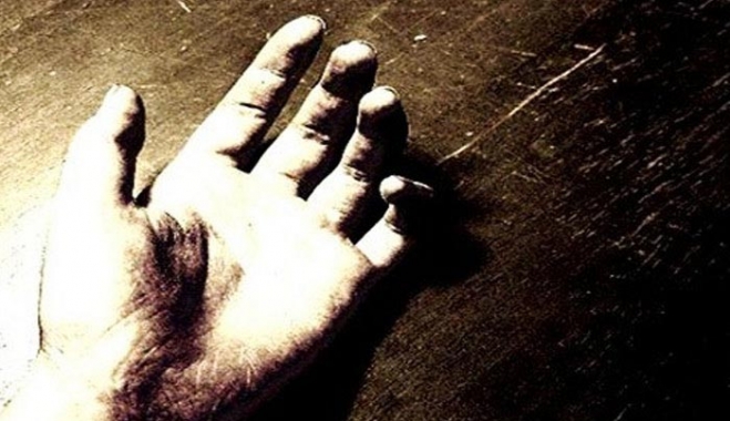 Σοκ στην Καλλιθέα - Πήγε να επιδώσει έγγραφο και βρήκε πτώμα σε ψυγειοκαταψύκτη