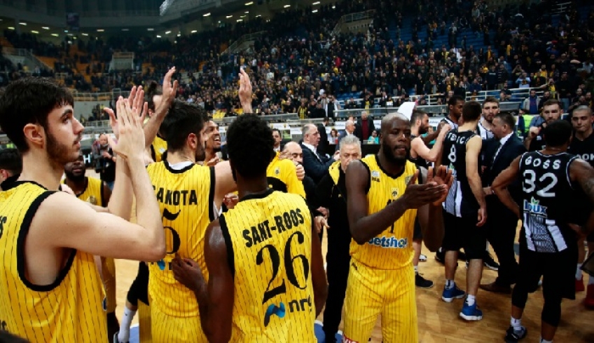 Basketball Champions League: Στους «8» η κάτοχος του τίτλου ΑΕΚ – 62-63 τον ΠΑΟΚ