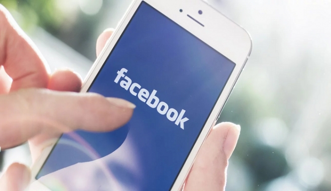 «Έπεσαν» για 30 λεπτά Facebook, Instagram και WhatsApp