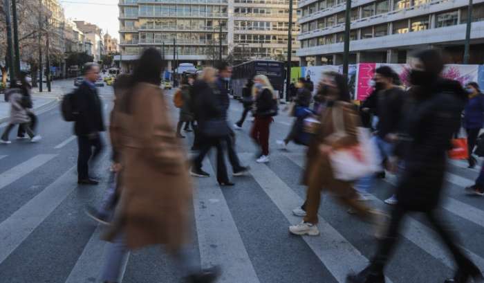 Αυξάνονται τα όρια ηλικίας συνταξιοδότησης κατά 1,5 έτος - Μεγαλύτερη αύξηση στις γυναίκες