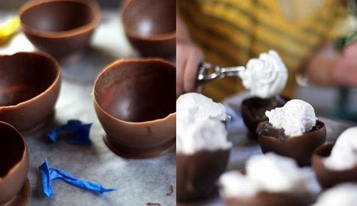 Φτιάχνουμε πανεύκολες κούπες σοκολάτας για το παγωτό [εικόνες]