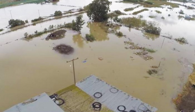 Drone κατέγραψε τον απέραντο λασπότοπο της Ηλείας