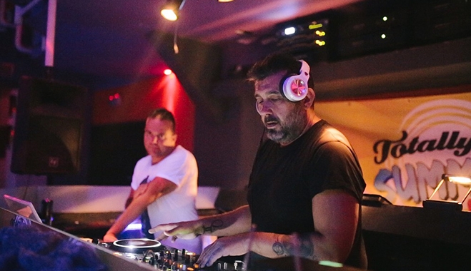 Tο party του kosnews24 με τον Dj Funky ''C'' (Power Fm 100)