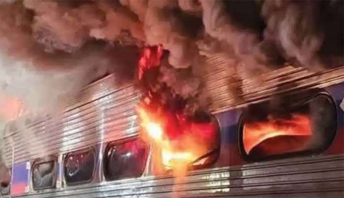 Τρένο με 350 επιβάτες «τυλίχθηκε» στις φλόγες