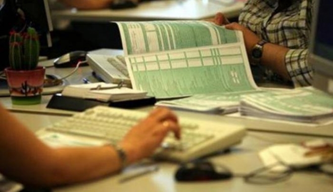 Εφοριακός καταχράστηκε 6 εκατομμύρια ευρώ