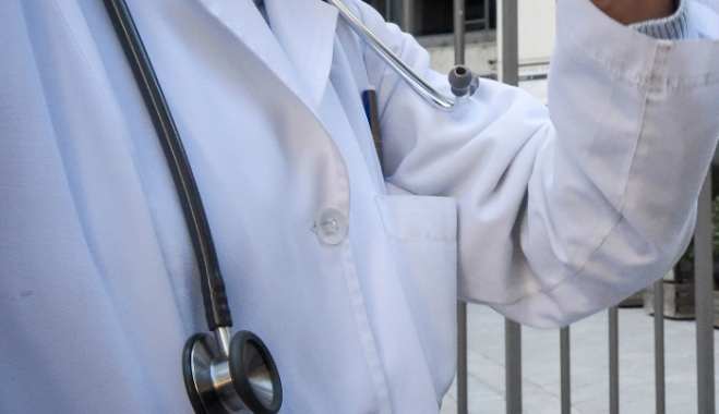 Φεύγουν 1.500 γιατροί κάθε χρόνο από την Ελλάδα