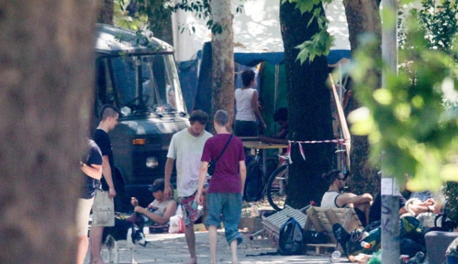 Πρύτανης του ΑΠΘ για «No Border Camp» : Δεν αντιδρά κανείς, απλά παρακολουθούν