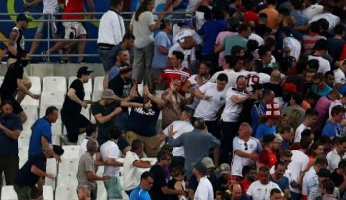 Βόμβα από την UEFA: Απειλεί με αποκλεισμό Αγγλία και Ρωσία