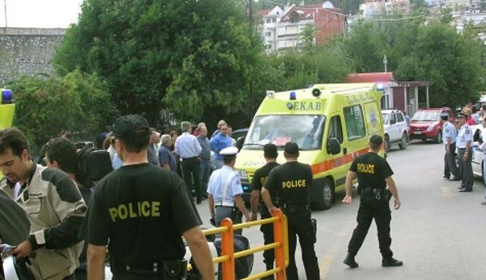 Ρόδος: Γρονθοκόπησε διευθυντή σχολείου - Στο νοσοκομείο με 5 ράμματα από τη μαφιόζικη επίθεση σε σχολείο!