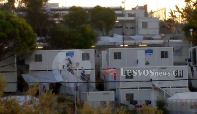 Λέσβος: Σε εξέλιξη γιγαντιαία επιχείρηση της Αστυνομίας στο Hot Spot της Μόριας