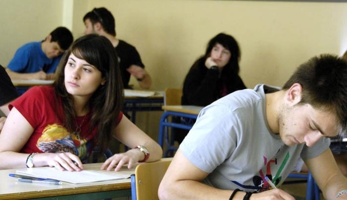 Εγκύκλιος: Τι αλλάζει στις πανελλαδικές εξετάσεις