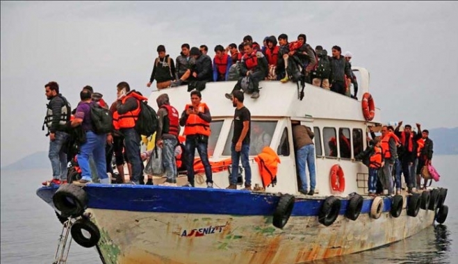 Κύκλωμα «βαπτίζει» Σύρους, Αλγερινούς και Μαροκινούς