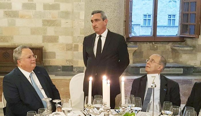 Επίσημο δείπνο  του Περιφερειάρχη Νοτίου Αιγαίου προς τιμή των συμμετεχόντων στην «2η Διάσκεψη της Ρόδου για την Ασφάλεια και την Σταθερότητα»