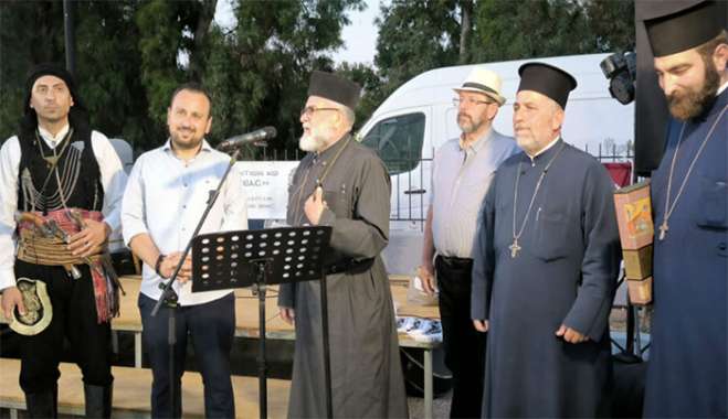 Το αδιαχώρητο στο ποντιακό και νησιώτικο γλέντι για την αναβίωση του εθίμου του Κλήδονα στον Άγιο Γεώργιο Νέας Αλικαρνασσού