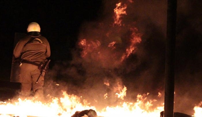 Πυριτιδαποθήκη κουκουλοφόρων στη Νοταρά – 150 μολότοφ