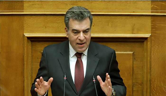 ΜΑΝΟΣ ΚΟΝΣΟΛΑΣ:  «Αποκατάσταση της ισονομίας στα Δωδεκάνησα με το νέο θεσμικό πλαίσιο για τον αιγιαλό και την παραλία»