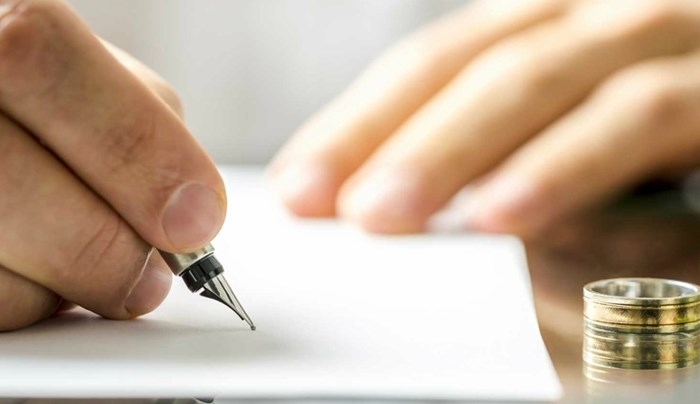Έρχεται η διάταξη για διαζύγιο-εξπρές με μια υπογραφή στον συμβολαιογράφο