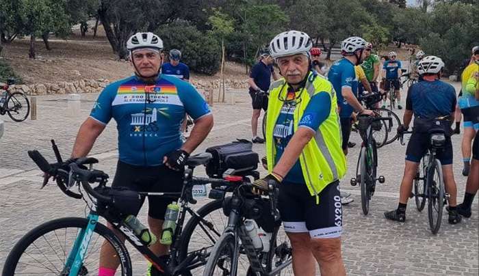 ΑΠΙΣΤΕΥΤΟ.!!!! 1200 km απο Μιχάλα και Τρίγκα