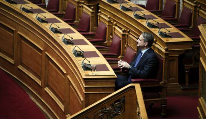 Σε πρώτο πλάνο ο ανασχηματισμός