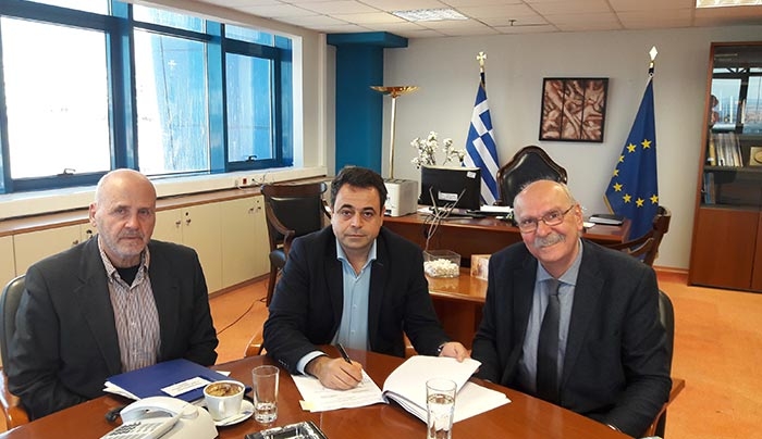 Ν. Σαντορινιός: Υπογραφή σύμβασης αφαλατώσεων Πάτμος-Αρκιοί