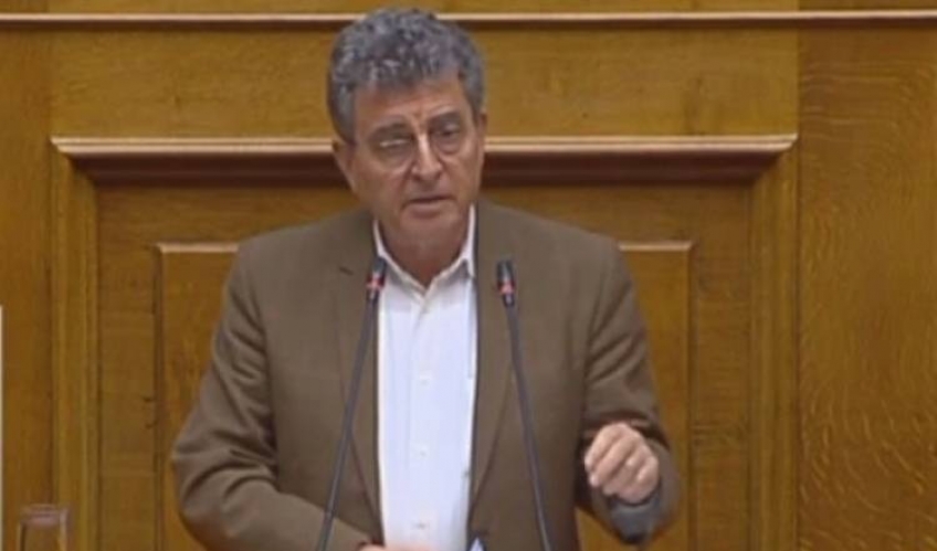 Καματερός: &quot;Να αξιοποιήσουμε το εθνικό και ευρωπαϊκό θεσμικό πλαίσιο για την νησιωτικότητα και όχι να τροποποιήσουμε το Σύνταγμα που επιβάλλει καθαρά την νησιωτική πολιτική&quot;.