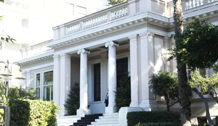 Τα μυστικά των κυλιόμενων δημοσκοπήσεων του Μαξίμου