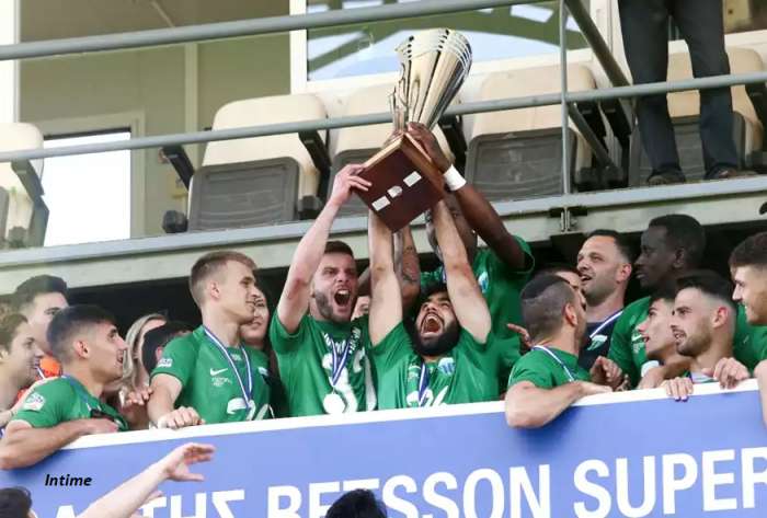 Ο Λεβαδειακός επέστρεψε στη Super League! Νέο μπαράζ με Λαμία η Βέροια - Χτυπήθηκε παίκτης στο φινάλε!