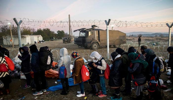 Κροάτες και Σέρβοι αστυνομικοί βοηθούν τα Σκόπια