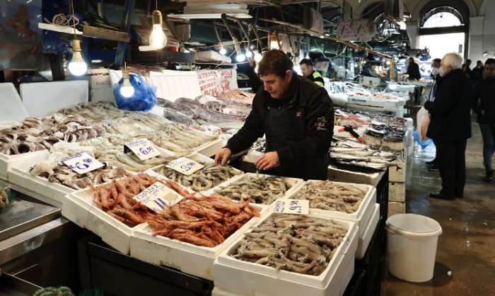 Σε τι τιμές θα κυμανθούν τα σαρακοστιανά - Ποια προϊόντα θα μπουν στο καλάθι του νοικοκυριού