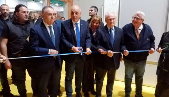 Με απόλυτη επιτυχία διεξήχθη το 16ο Φεστιβάλ Ελληνικού Μελιού και Προϊόντων Μέλισσας