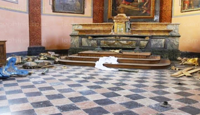 Οι Τούρκοι καίνε χριστιανικές εκκλησίες για να γυρίσουν σίριαλ που προβάλουν στην Ελλάδα
