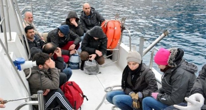 Τιμητικός έπαινος στα «βατράχια» του Λιμενικού για το Φαρμακονήσι
