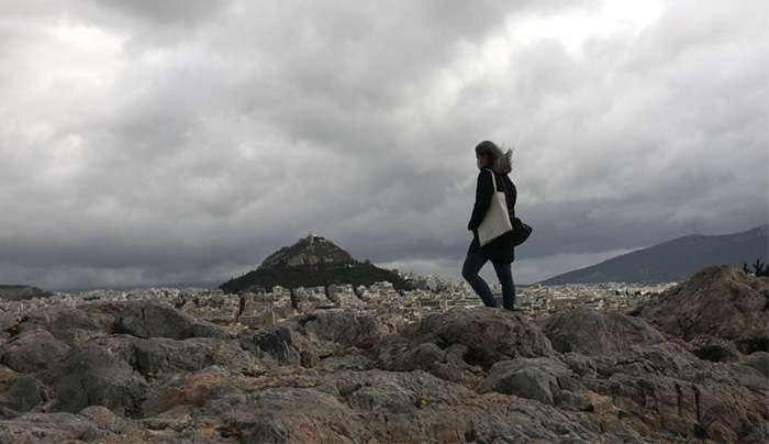 Καιρός: Πέφτει η θερμοκρασία από αύριο, Πέμπτη - Έρχονται τα πρώτα κρύα και θυελλώδης βοριάς