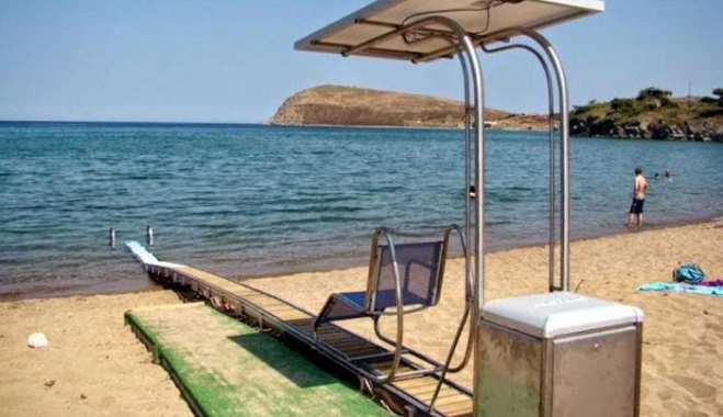 Εννέα πλωτά αμφίβια αμαξίδια και έξι ειδικές ράμπες για ΑμεΑ στην Κέρκυρα