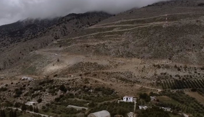 Ολη η Κρήτη σε ένα πάρκο -Δύο Κρητικοί πάνε τον τουρισμό σε άλλο επίπεδο [εικόνες &amp; βίντεο]