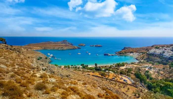 Τουρισμός: O πόλεμος στο Ιράν πάγωσε τις κρατήσεις στη γερμανική αγορά – Ποιοι προορισμοί χάνουν και ποιοι κερδίζουν – Μικρή πτώση για Ελλάδα