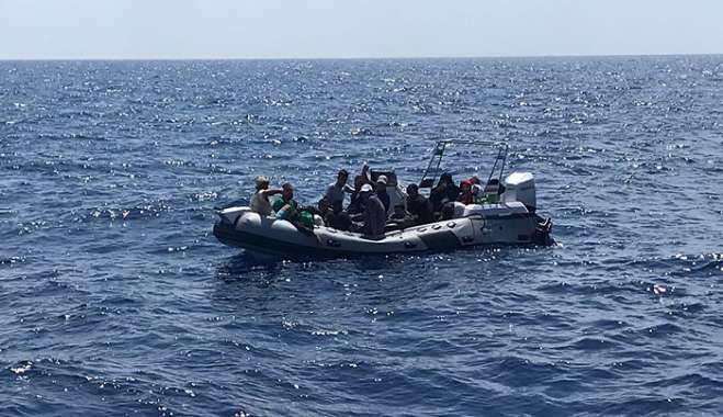 Εντοπισμός και διάσωση 24 ατόμων και σύλληψη 2 διακινητών στη Ρόδο