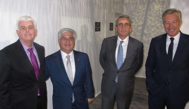 Σενάριο για αύξηση του ΦΠΑ -και στον Τουρισμό- στο 14% !!!