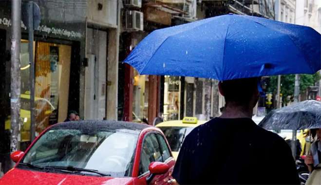Καιρός σήμερα: Στα ύψη η θερμοκρασία και η μεταφορά αφρικανικής σκόνης – Σε ποιες περιοχές θα βρέξει