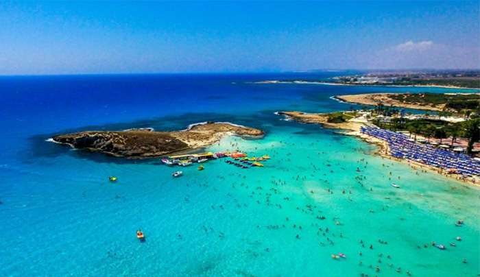 Ποιο ελληνικό νησί κατακτά τη βραζιλιάνικη τηλεόραση
