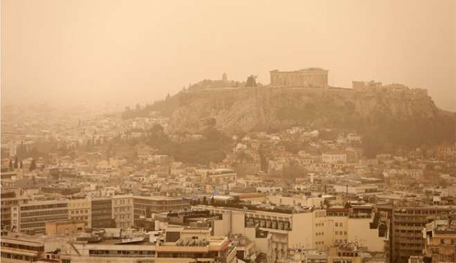 Η αφρικανική σκόνη «επιστρέφει» στην Ελλάδα – Πώς δημιουργείται και ποιες οι επιπτώσεις της