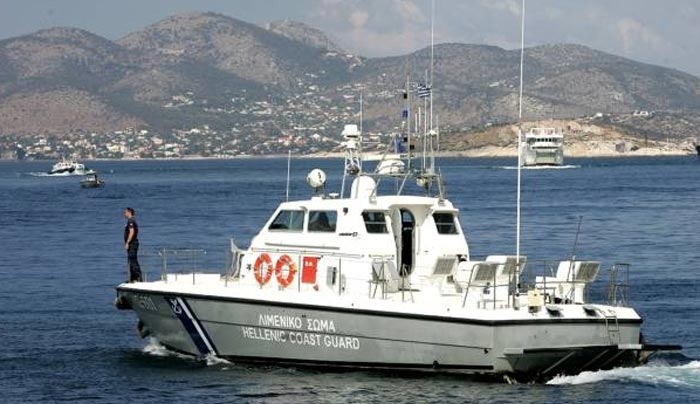 Hμιβύθιση σκάφους στη Μεγίστη λόγω δυσμενών καιρικών συνθηκών