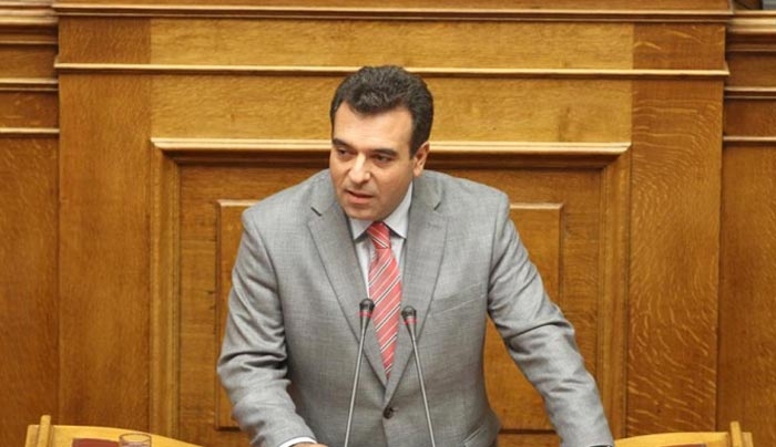 «Τα τείχη της Μεσαιωνικής Πόλης καταρρέουν ενώ το Υπ. Πολιτισμού εισπράττει 13,5 εκ. Ευρώ το χρόνο από τη Ρόδο»