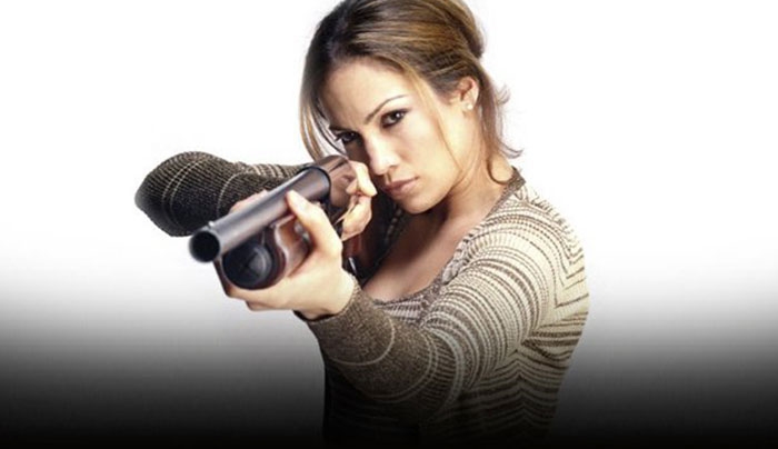 Η Jennifer Lopez στην τηλεοπτική σειρά Shades of Blue