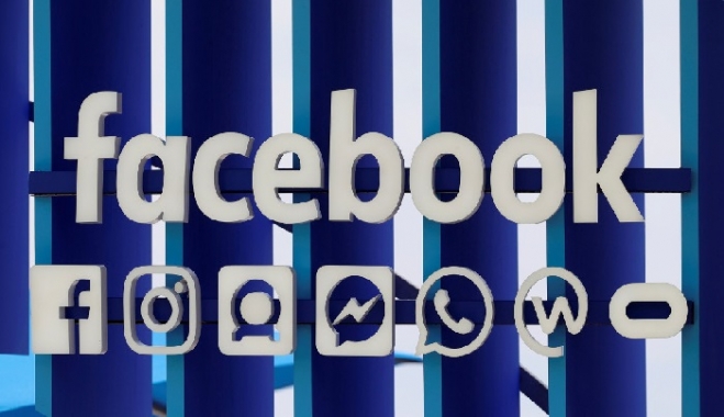 Και όμως όταν το Facebook «έπεσε», η επισκεψιμότητα στο Pornhub εκτοξεύτηκε!